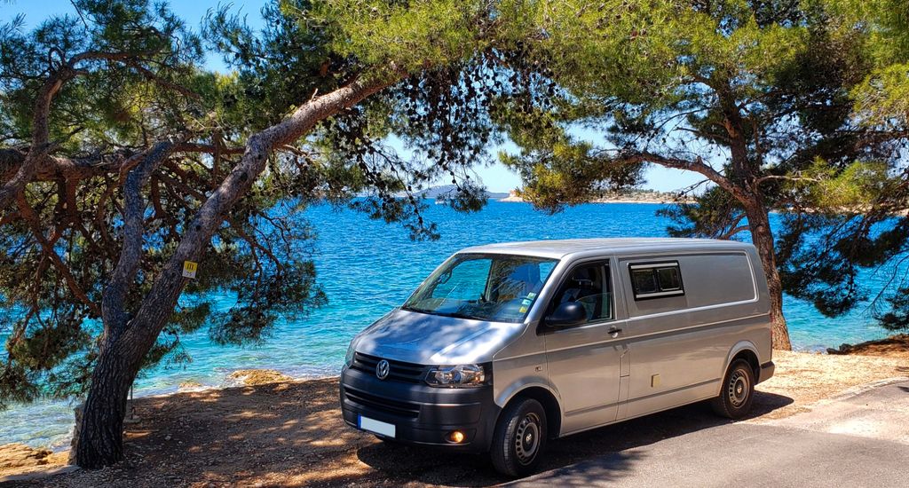 VW T5 Transporter 243.000 km 13.600 € Bergrheinfeld 97493