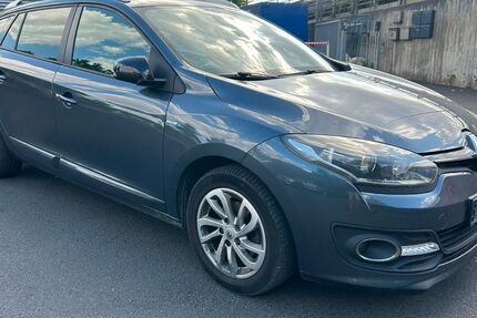Renault Megane 147.900 km 5.990 &euro; Würzburg 97076