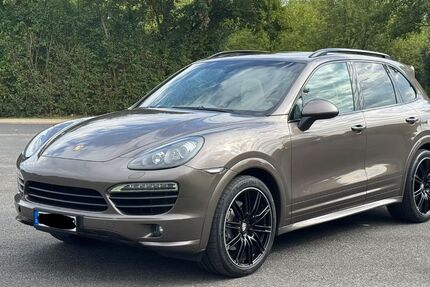 Porsche Cayenne 180.000 km 28.900 € Bergrheinfeld 97493