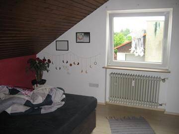 Etagenwohnung Waldbüttelbrunn - 3 Zimmer, 88 m&sup2;, 695&euro; | Angebot:26388523