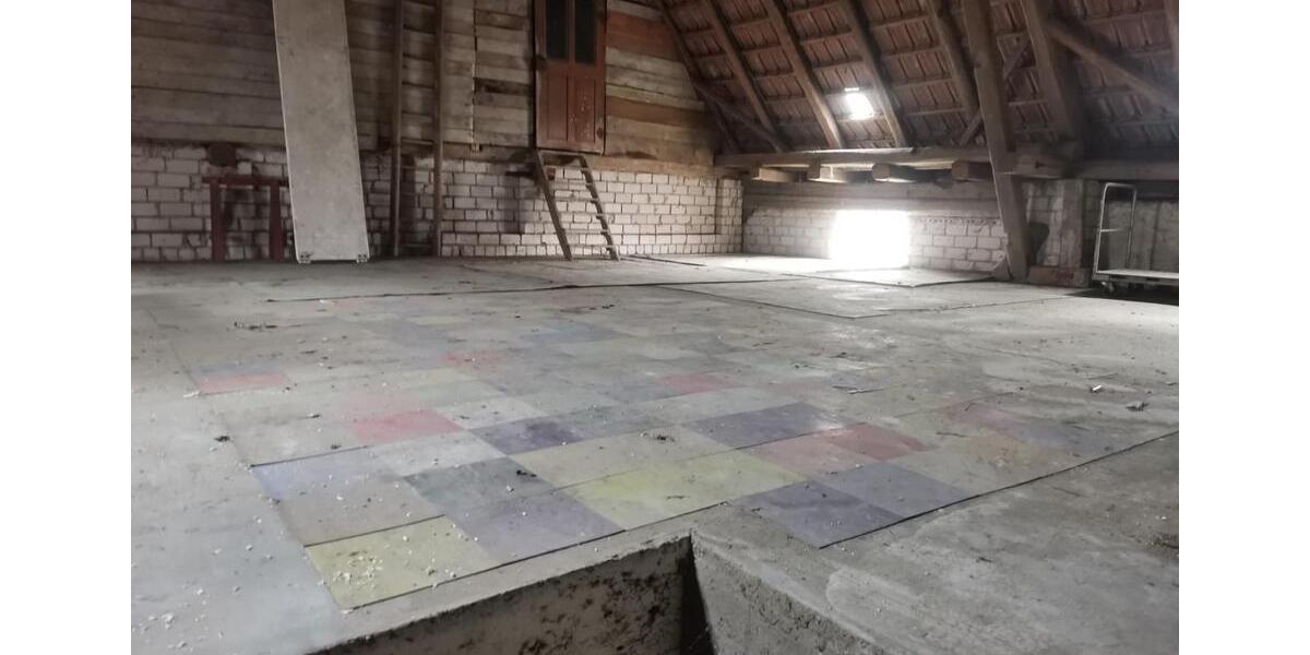 Mehrfamilienhaus, Wohnhaus Giebelstadt - 199.000&euro; | Angebot:25234421