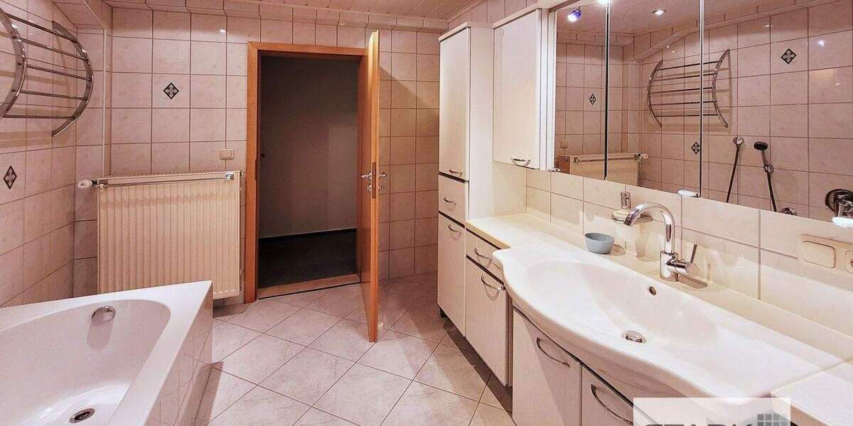 Etagenwohnung Großrinderfeld Gerchsheim - 3 Zimmer, 79 m&sup2;, 600&euro; | Angebot:26117599