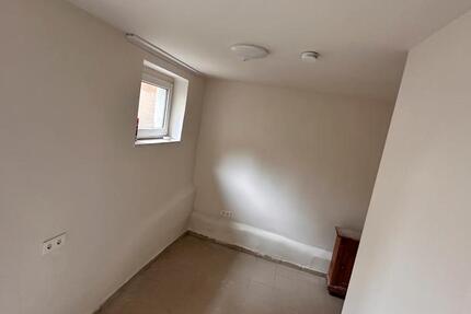 Wohnung Zell am Main - 1 Zimmer, 50 m&sup2;, 350&euro; | Angebot:25258592