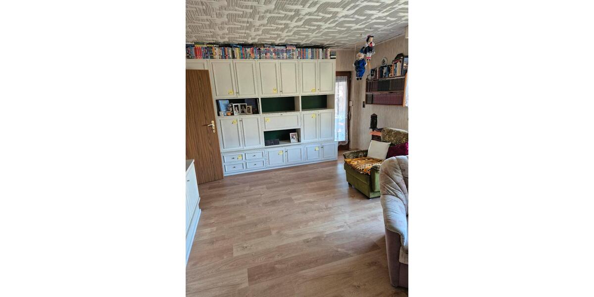 Mehrfamilienhaus, Wohnhaus Prichsenstadt - 9 Zimmer, 160 m&sup2;, 220.000&euro; | Angebot:26142774
