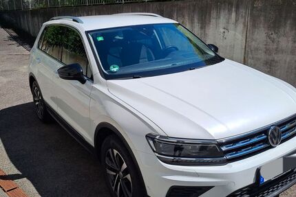 VW Tiguan 75.000 km 18.500 &euro; Würzburg 97076