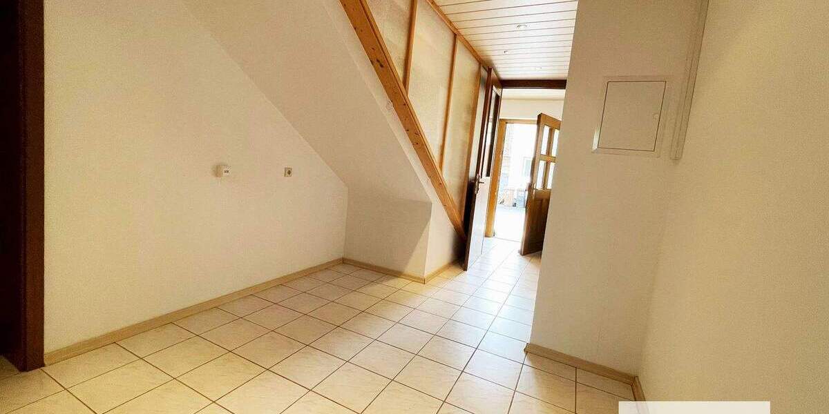 Etagenwohnung Riedenheim Stalldorf - 2 Zimmer, 70 m&sup2;, 435&euro; | Angebot:26824987