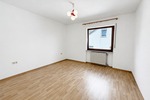 Ruhig wohnen, stadtnah leben – 2-Zimmer-Wohnung mit Dachloggia und Tiefgaragenstellplatz - Etagenwohnung würzburg Versbach | Angebot:27144301