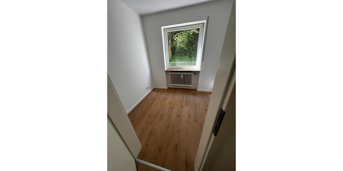 Erdgeschoßwohnung Würzburg Lengfeld - 2.5 Zimmer, 70 m&sup2;, 1.180&euro; | Angebot:26686957