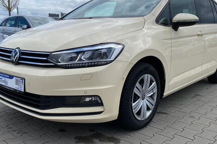 VW Touran 86.636 km 24.500 &euro; Bergtheim 97241