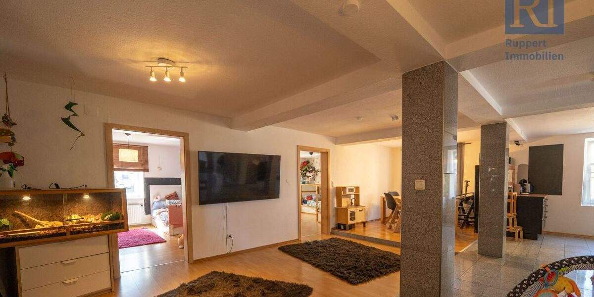 Etagenwohnung Oberpleichfeld - 4 Zimmer, 99 m&sup2;, 242.000&euro; | Angebot:25666651