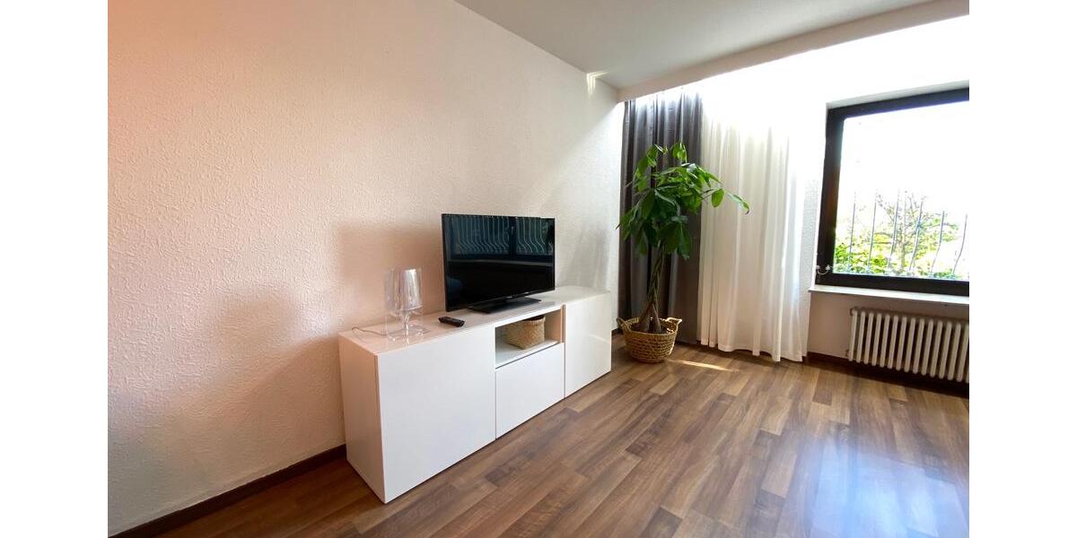 Erdgeschoßwohnung Würzburg Lengfeld - 1 Zimmer, 52 m&sup2;, 1.240&euro; | Angebot:24750828