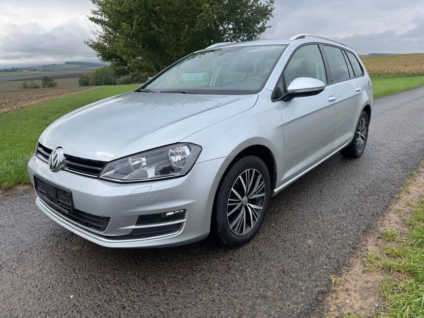 VW Golf 153.200 km 8.399 € Essleben 97440