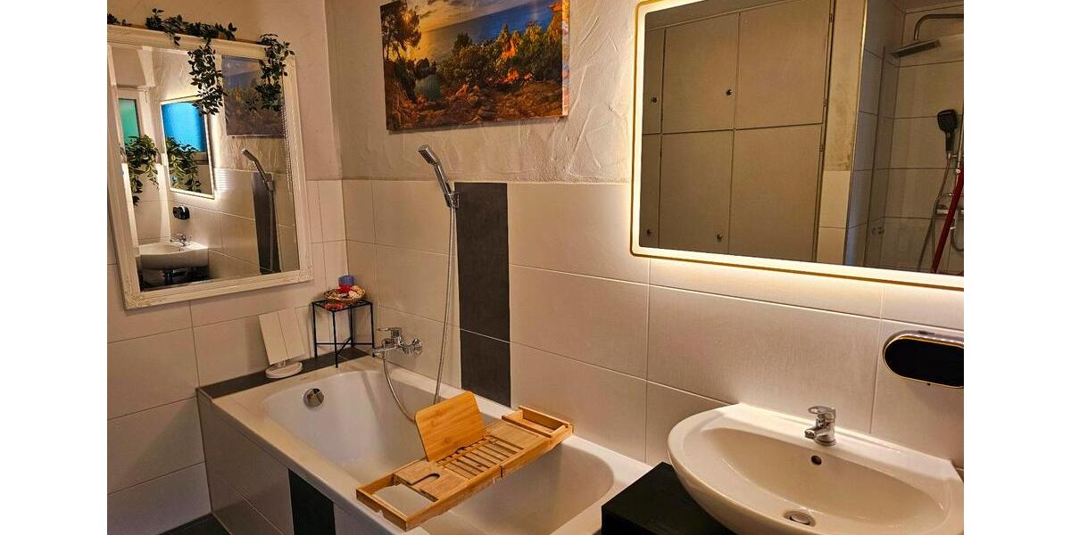 Erdgeschoßwohnung Würzburg Dürrbachau - 4 Zimmer, 107 m&sup2;, 650&euro; | Angebot:26661533