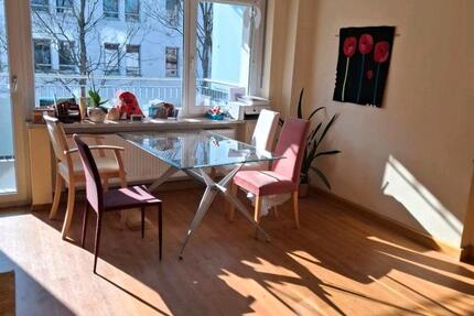 Wohnung Würzburg Sanderau - 1 Zimmer, 25 m&sup2;, 450&euro; | Angebot:27589895