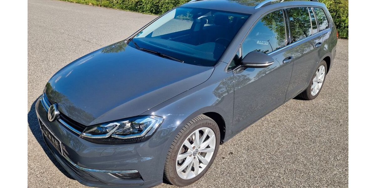 VW Golf 129.000 km 15.800 &euro; Giebelstadt 97232