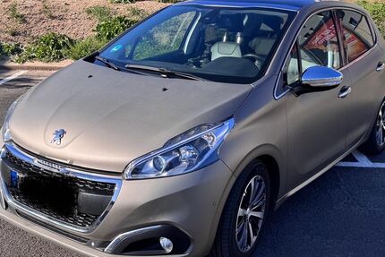 Peugeot 208 103.695 km 8.600 € Veitshöchheim 97209