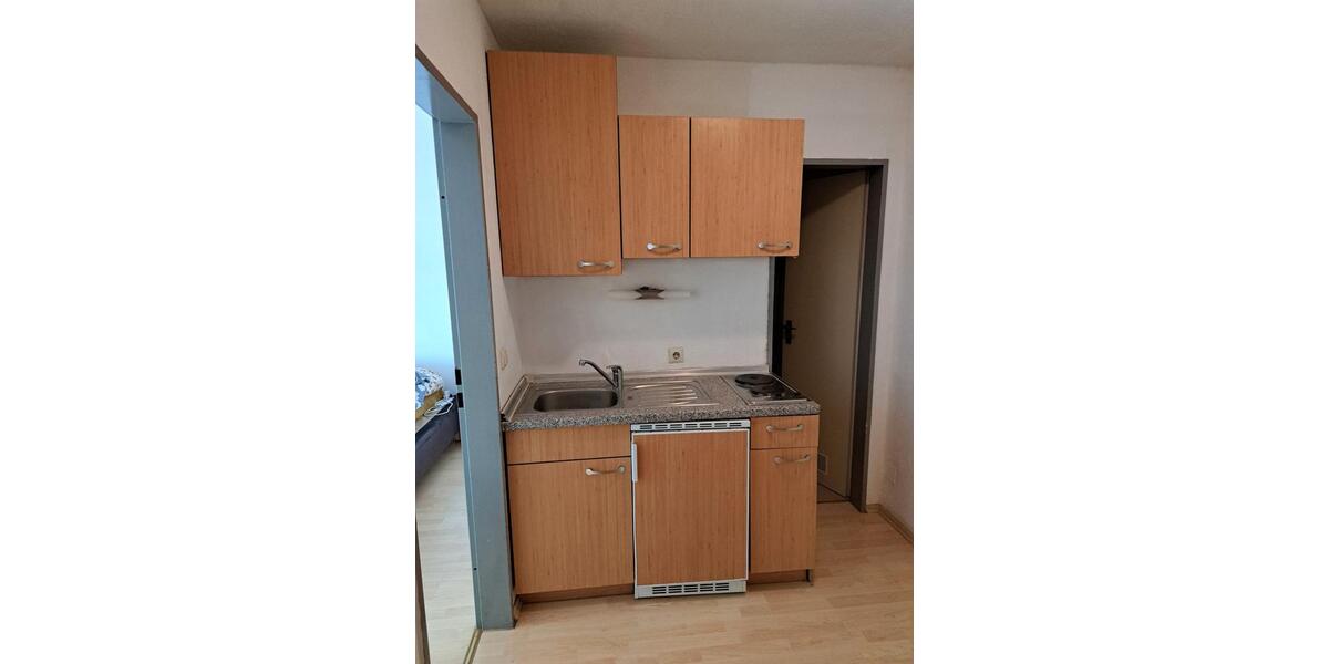 Dachgeschoßwohnung Gerbrunn - 1 Zimmer, 30 m&sup2;, 420&euro; | Angebot:26566515