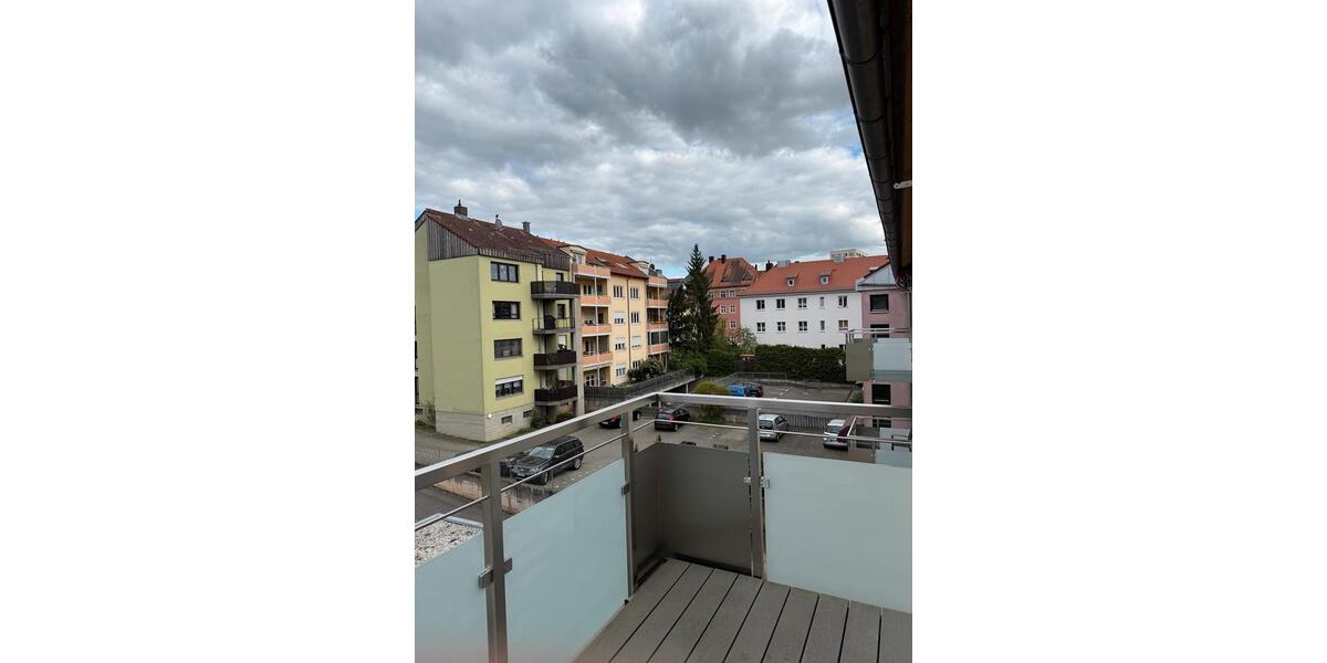 Etagenwohnung Würzburg Sanderau - 2 Zimmer, 62 m&sup2;, 1.190&euro; | Angebot:26249112