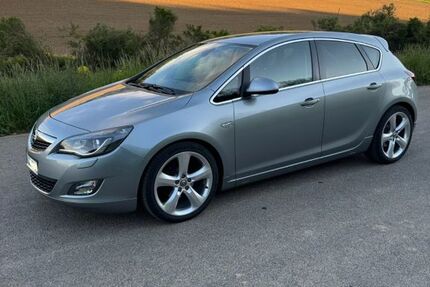 Opel Astra 127.000 km 7.999 &euro; Werbach 97956