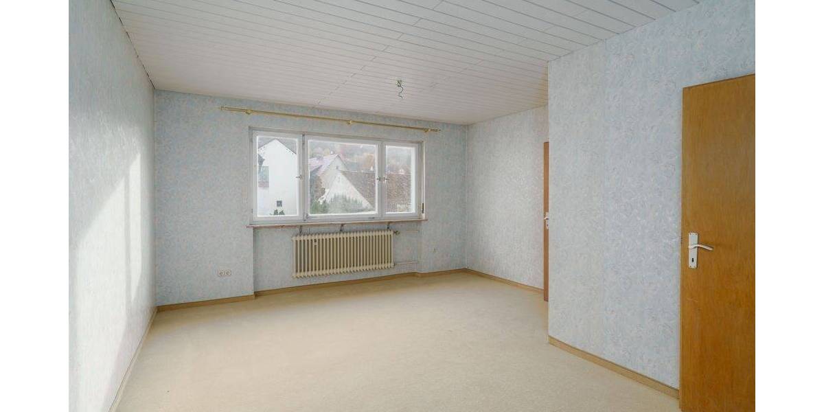 Mehrfamilienhaus, Wohnhaus Karlstadt / Gambach Gambach - 8 Zimmer, 154 m&sup2;, 299.900&euro; | Angebot:25702207