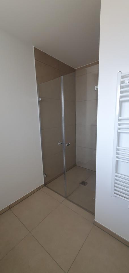 2-Zimmer Wohnung mit Loggia zimmer
