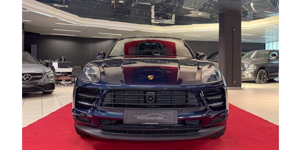 Porsche Macan 82.500 km 53.399 &euro; Würzburg 97070