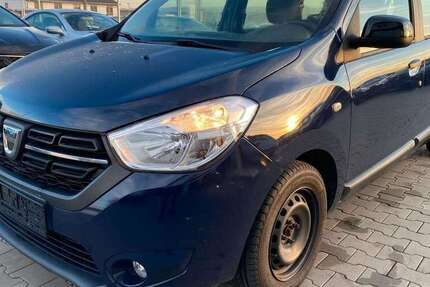 Dacia Lodgy 79.211 km 11.999 &euro; Bergtheim 97241