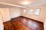 Mehrfamilienhaus, Wohnhaus Tauberbischofsheim - 5 Zimmer, 110 m&sup2;, 90.000&euro; | Angebot:26585673