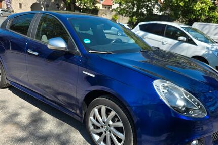 Alfa Romeo Giulietta 125.000 km 6.500 &euro; Randersacker 97236