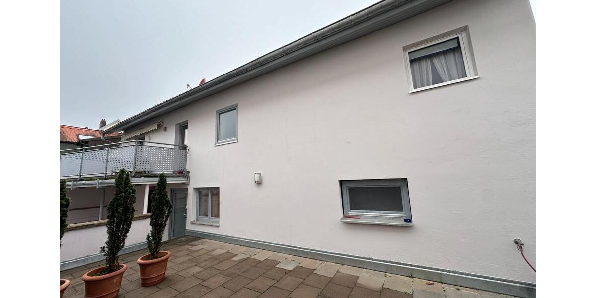 Einfamilienhaus mit Tenne und Garten nähe Würzburg 6 zimmer