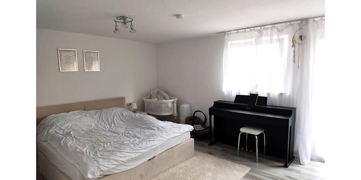 Etagenwohnung Rödelsee - 2 Zimmer, 77 m&sup2;, 620&euro; | Angebot:26547208