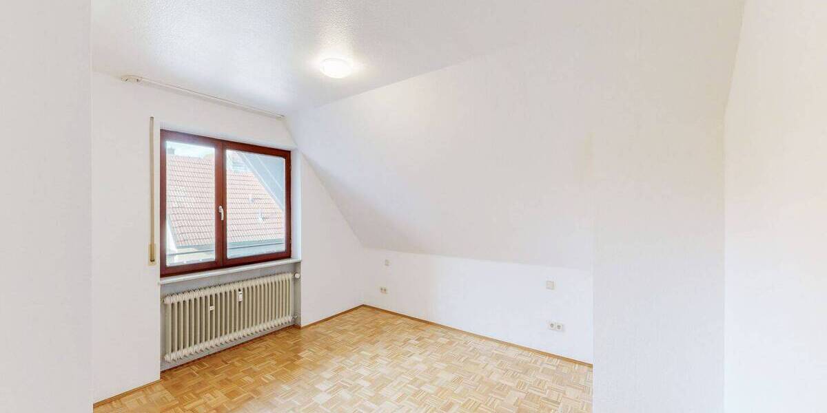 Mehrfamilienhaus, Wohnhaus Winterhausen - 6 Zimmer, 171 m&sup2;, 390.000&euro; | Angebot:25997015