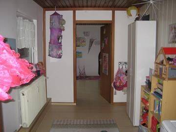Etagenwohnung Waldbüttelbrunn - 3 Zimmer, 88 m&sup2;, 695&euro; | Angebot:26388523