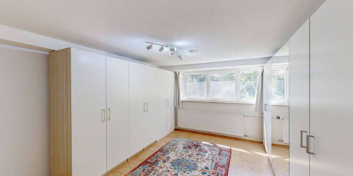 Einfamilienhaus Würzburg Steinbachtal - 9 Zimmer, 232 m&sup2;, 1.280.000&euro; | Angebot:26875318