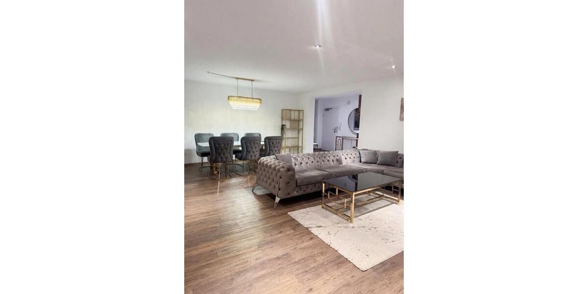 Etagenwohnung Würzburg - 5 Zimmer, 168 m&sup2;, 1.820&euro; | Angebot:26531530