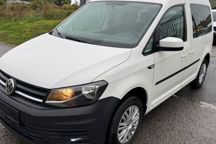 VW Caddy 171.600 km 10.699 € Eibelstadt 97246