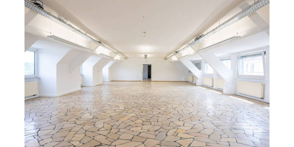 Gewerbeobjekt Würzburg Frauenland - 3 Zimmer, 266 m&sup2;, 1.995&euro; | Angebot:25771643