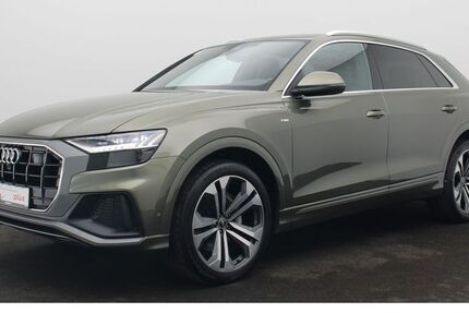 Audi Q8 74.500 km 62.980 € Würzburg 97076