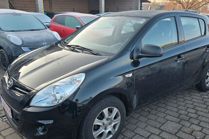 Hyundai i20 159.000 km 3.000 &euro; Randersacker 97236