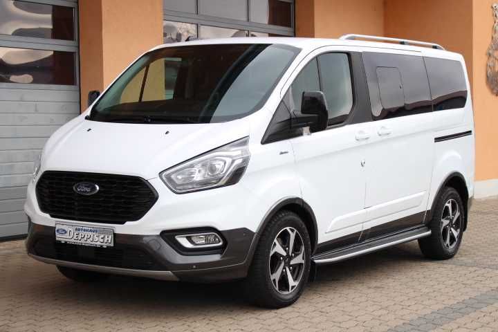 Ford Tourneo Custom 29.500 km 43.990 € Werneck 97440