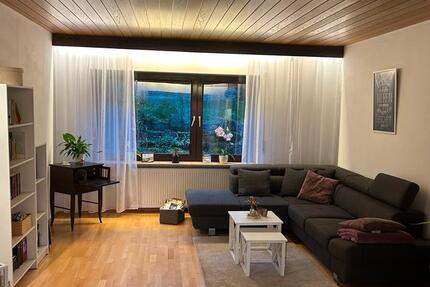 Haus Ochsenfurt - 5 Zimmer, 150 m&sup2;, 1.500&euro; | Angebot:27617128