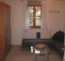 Erdgeschoßwohnung Waldbüttelbrunn - 2 Zimmer, 45 m&sup2;, 490&euro; | Angebot:26039155