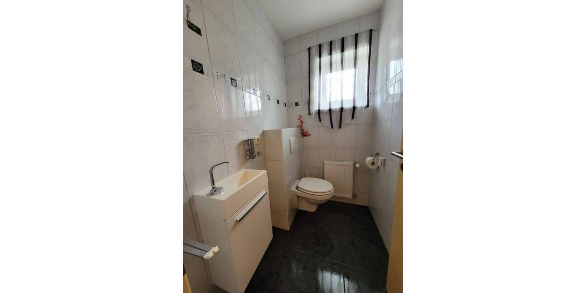 Reihenmittelhaus Giebelstadt - 4 Zimmer, 101 m&sup2;, 399.000&euro; | Angebot:26306286