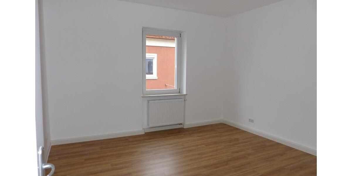 Etagenwohnung Würzburg Dürrbachau - 3 Zimmer, 72 m&sup2;, 700&euro; | Angebot:26517645