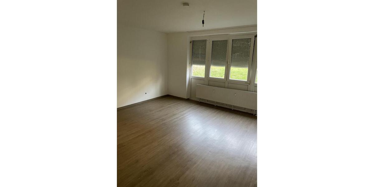 Erdgeschoßwohnung Würzburg Heuchelhof - 1 Zimmer, 30 m&sup2;, 120.000&euro; | Angebot:27168439