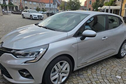 Renault Clio 38.000 km 14.500 € Randersacker 97236