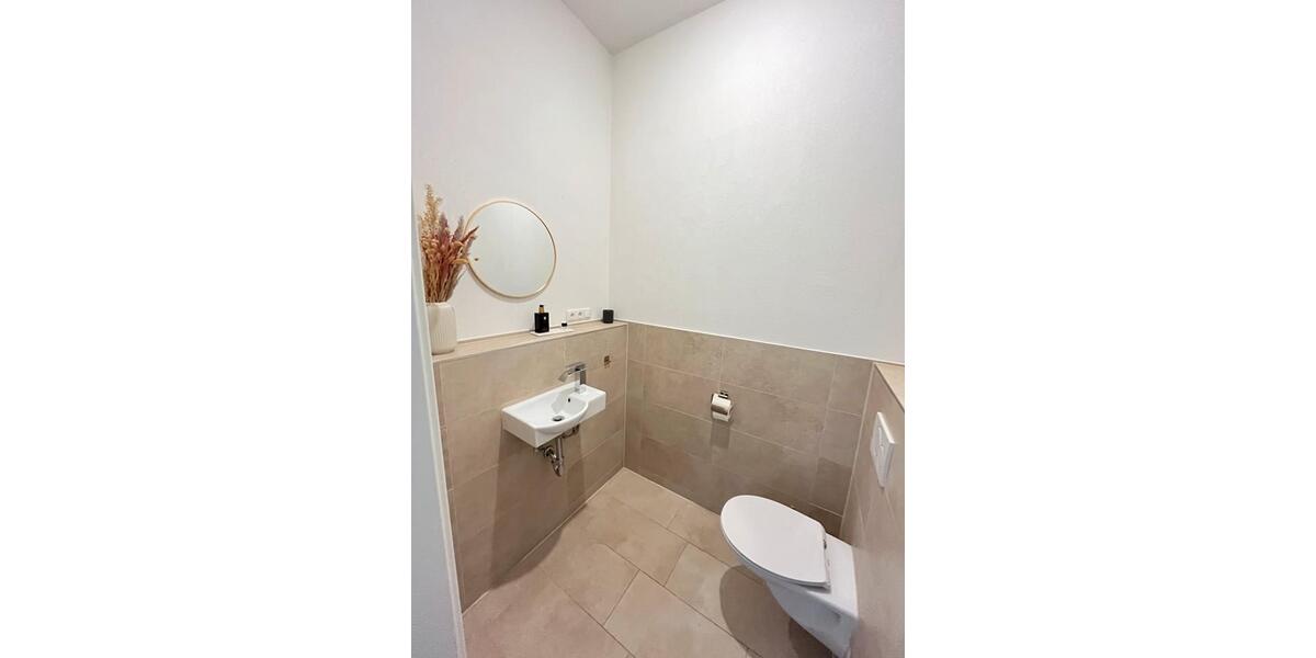 Etagenwohnung Greußenheim - 4 Zimmer, 144 m&sup2;, 410.000&euro; | Angebot:26126574