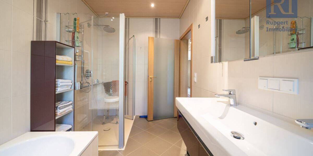 Einfamilienhaus Höchberg - 1 Zimmer, 309 m&sup2;, 620.000&euro; | Angebot:26796988
