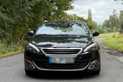 Peugeot 308 108.000 km 7.300 &euro; Wipfeld 97537