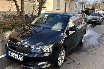 Skoda Fabia 99.323 km 8.399 &euro; Würzburg 97070